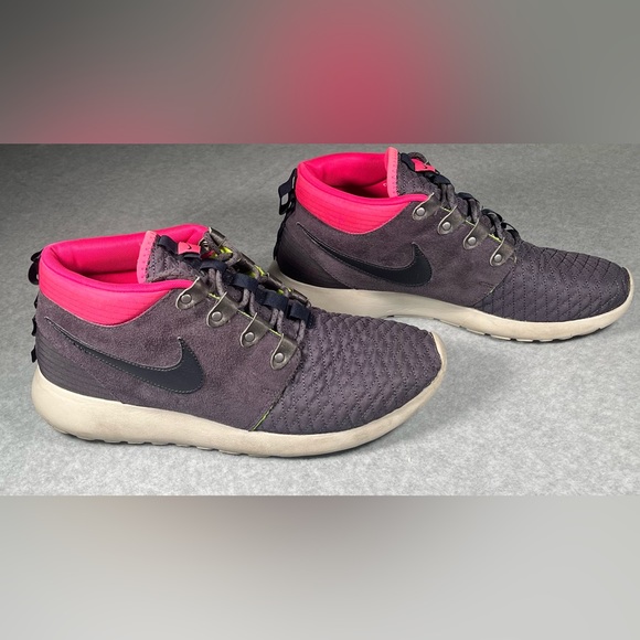 Nike Other - Nike 615601-006 Roshe Run Sneakerboot Gridiron Obsidian (US Men Size 11)